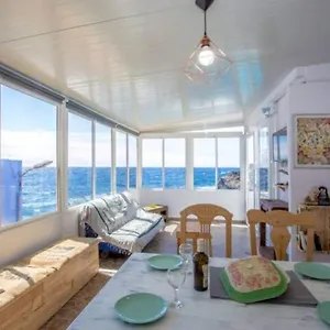 https://casa-de-la-piscina.tenerifehoteles.net