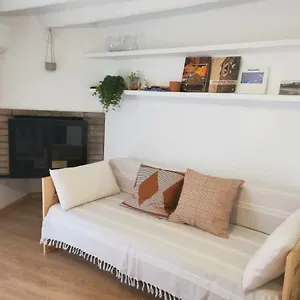 https://olivia-v.top-hotels-tarragona.com